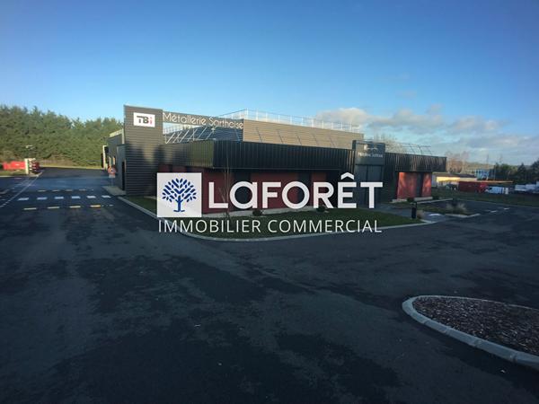 Achat local commercial Connerré - 1162 m² - 848 000 €