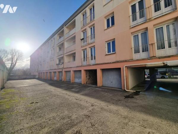 Appartement de type 3 proche des commerces