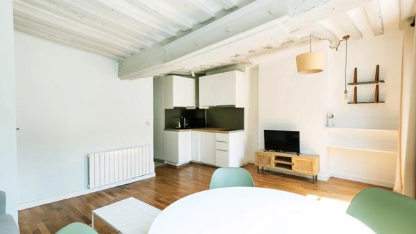 Studio Paris 3 e - BRETAGNE / RUE CHARLOT