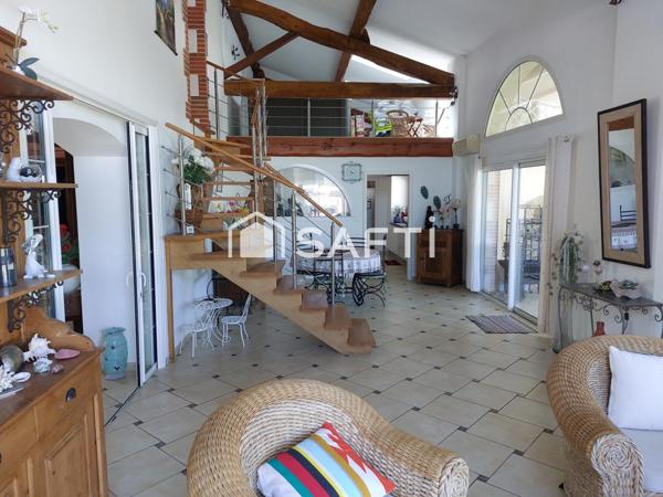 Propriété de 634 m² sur un terrain de 5329 m².