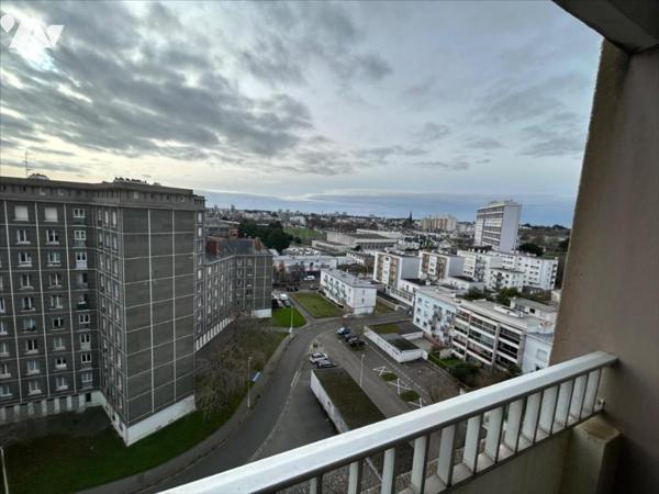 Lorient Hyper Centre , bel appartement T3( balcon -ascenseur)