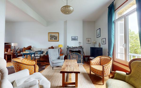Maison à vendre    8 pièces • 236 m2 Le Havre
