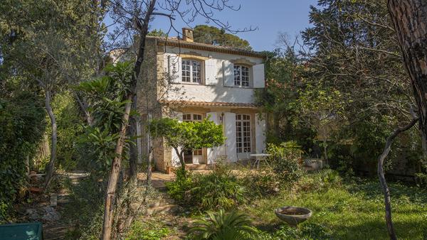Montpellier (34000) Élégante Villa familiale avec jardin paysager – Montpellier