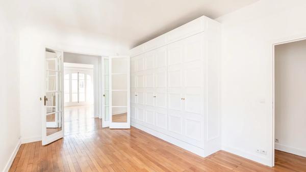 Appartement Paris 17e - PEREIRE / WAGRAM