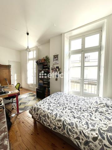 Appartement 6 pièces - 153 m²