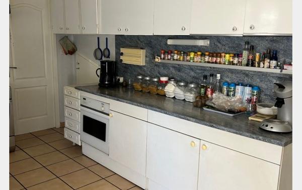 Vente Maison + GARAGE à rafraîchir Le grau-du-roi   