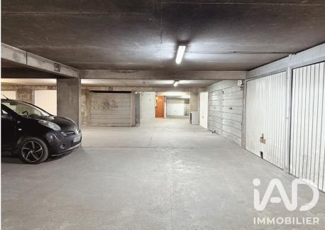 Parking à vendre 11 m² Paris 18