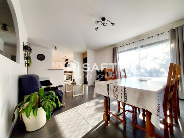 Maison individuelle sur 2 niveaux entièrement rénovée