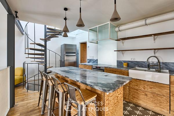 Maison rénovée par architecte avec terrasse proche Halle Pajol