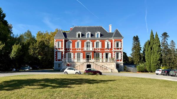 Appartement 4 pièces 151.7 m2