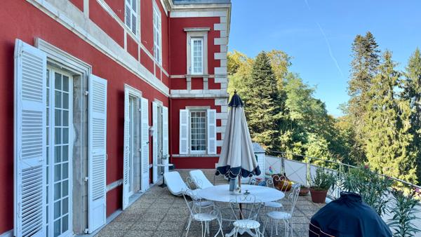 Appartement 4 pièces 151.7 m2