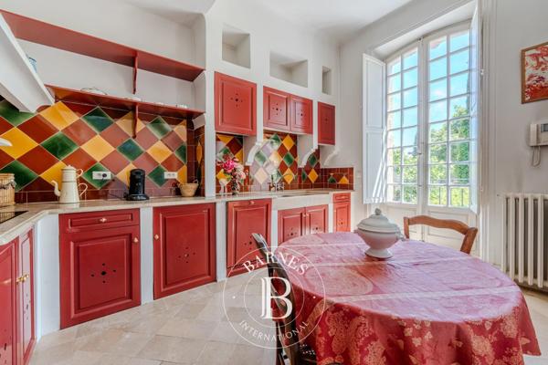 Aix-en-Provence, Bastide 8 Chambres -  640 m² à vendre