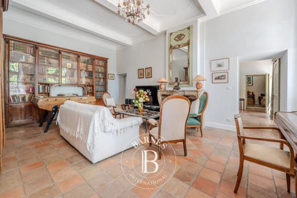 Aix-en-Provence, Bastide 8 Chambres -  640 m² à vendre