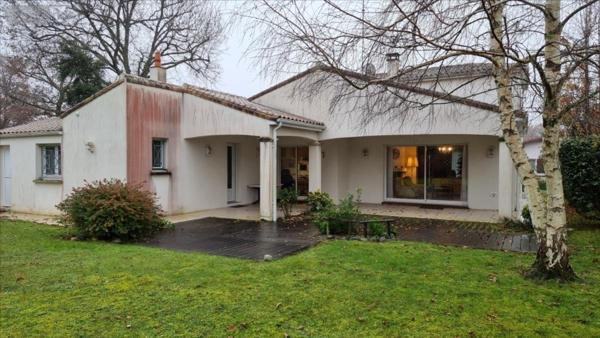 Maison de ville à vendre à Saint-Georges-de-Didonne en Charente-Maritime (17110), ref : 1816