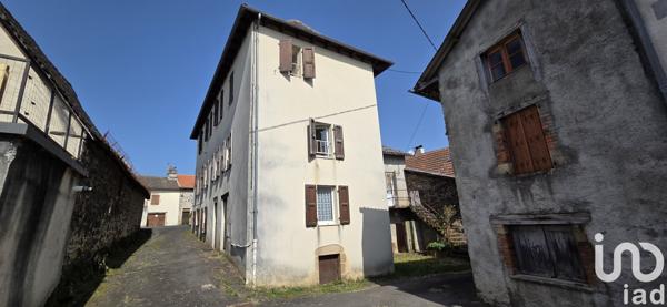 Maison à vendre 7 pièces 150 m² Saint-Santin-Cantalès