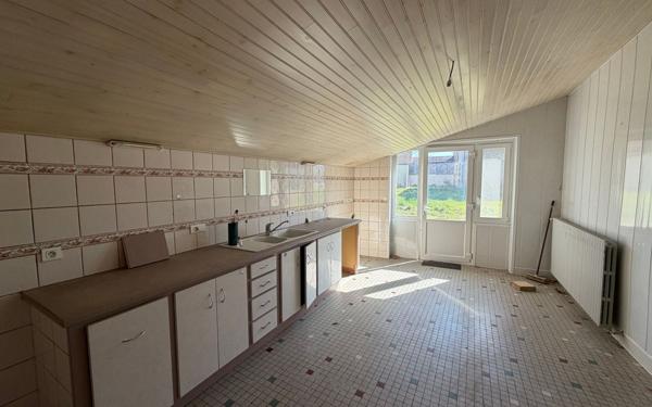 Maison à vendre    4 pièces • 135 m2 Mugron