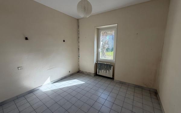 Maison à vendre    4 pièces • 135 m2 Mugron