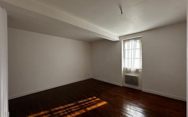 Maison à louer    3 pièces • 61,37 m2 Longages