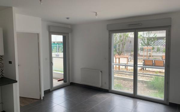 Appartement à louer    2 pièces • 40,84 m2 Villeurbanne