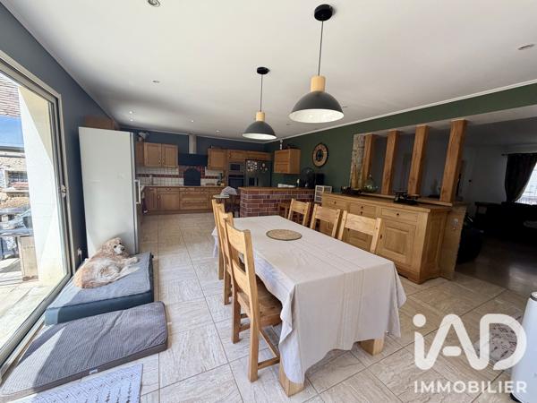 Maison à vendre 5 pièces 148 m² Villeneuve-la-Guyard