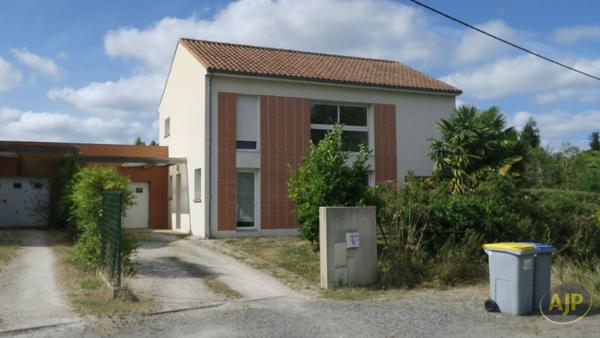 Location maison Vertou : 1 520 € - AJP Immobilier Saint-Sébastien-sur-Loire