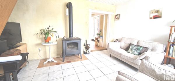 House for sale 4 rooms 104 m² Liffré