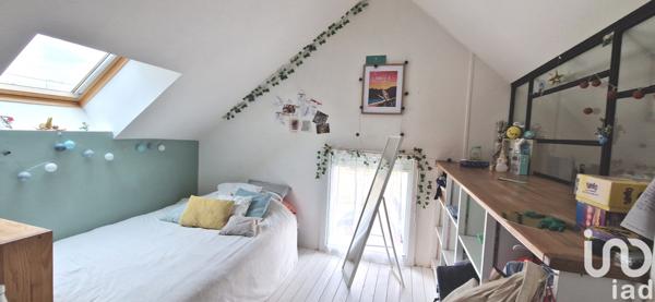 House for sale 4 rooms 104 m² Liffré