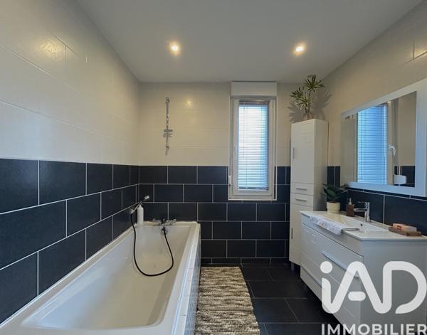 Maison à vendre 10 pièces 260 m² Creutzwald