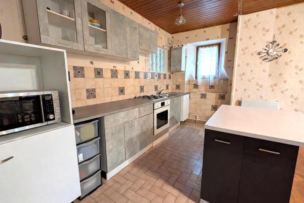 Maison 6 pièces 265 m²
