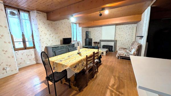 Maison 6 pièces 265 m²