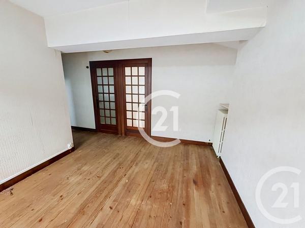 Maison à vendre  3 pièces - 191 m 2   JARNAC  - 16