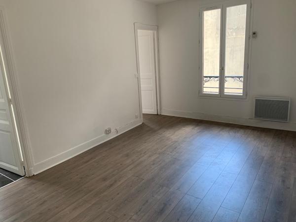 VILLEMOMBLE T2 avec BOX à 100m GARE RER E