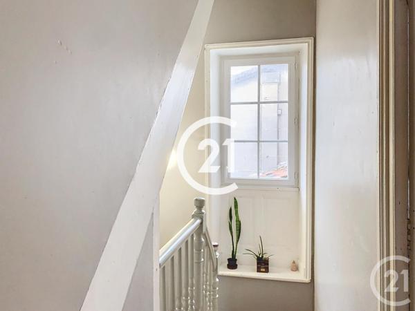 Maison à vendre  6 pièces - 200 m2 COGNAC - 16