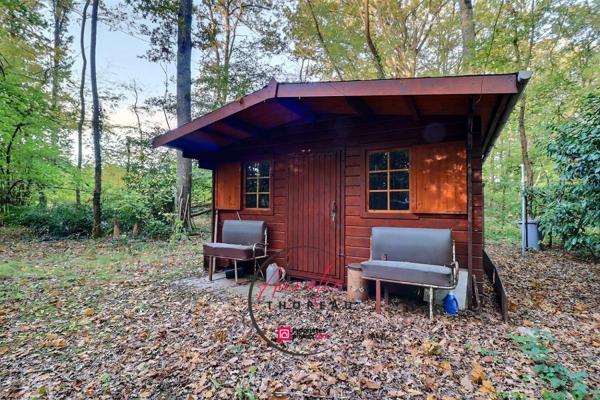Terrain de loisirs boisé à Fay Aux Loges