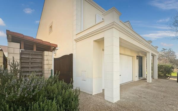 Maison à vendre    7 pièces • 227 m2 Draveil