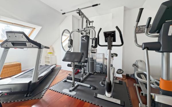 Maison à vendre    7 pièces • 227 m2 Draveil