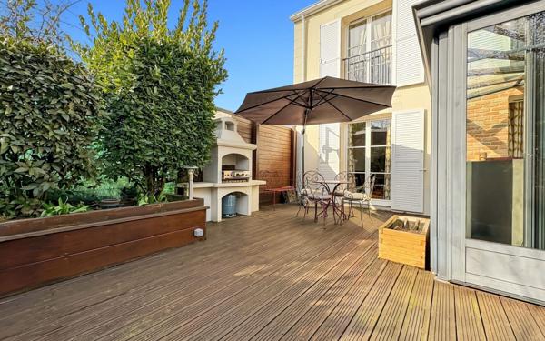 Maison à vendre    7 pièces • 227 m2 Draveil