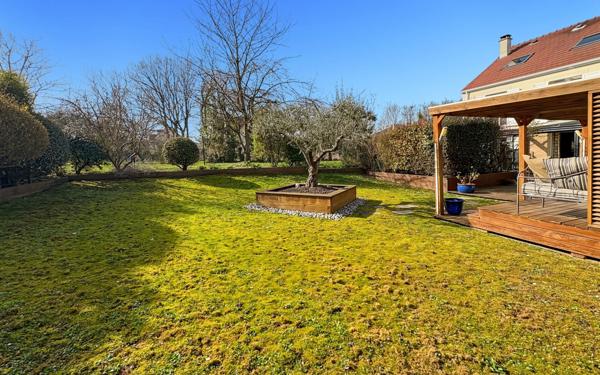 Maison à vendre    7 pièces • 227 m2 Draveil