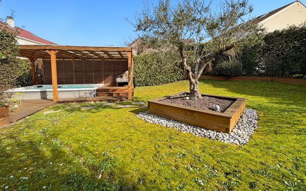 Maison à vendre    7 pièces • 227 m2 Draveil