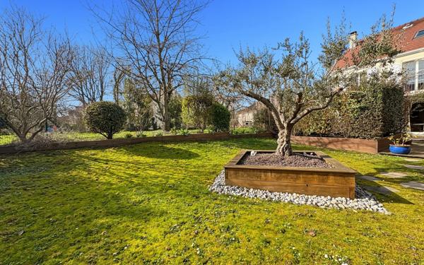 Maison à vendre    7 pièces • 227 m2 Draveil