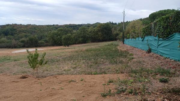 Terrain constructible sur les hauteurs de Burlats