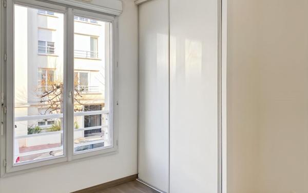 Appartement à vendre    2 pièces • 41,79 m2 Corbeil-Essonnes