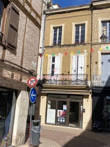 Immeuble à vendre 4 pièces de 270 m²