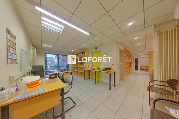 Achat bureau Bourg-en-Bresse - 7 pièce(s) - 283 m² - 298 000 €