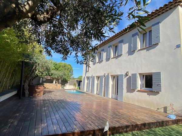 Maison Ollioules 6 pièce(s) 125 m2