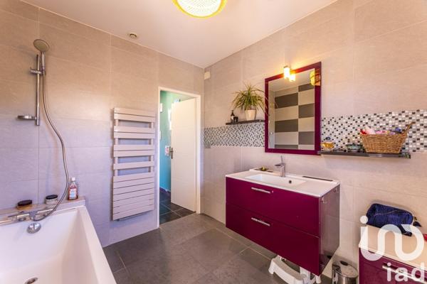 Maison 6 pièces de 160 m² à Tarbes (65000)