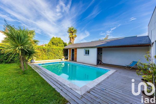 Maison 6 pièces de 160 m² à Tarbes (65000)