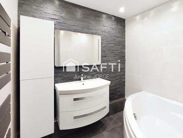 Appartement 4 pièces, 2 chambres, refait à neuf