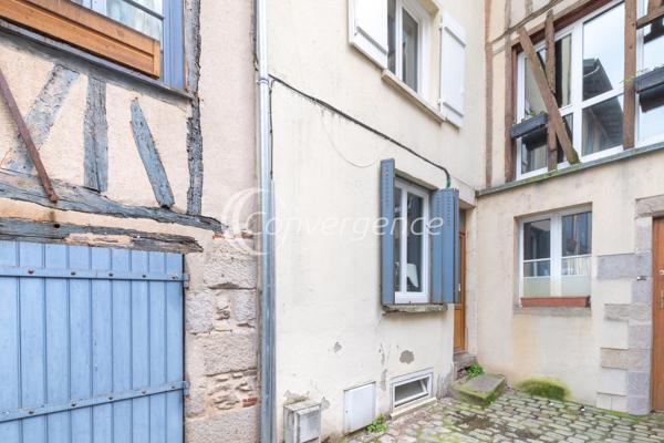Appartement
                                                                                                                                                                                                                                                                                                                        2 pièce(s)                                                                                                                                                                                                          1 chambre(s)                                                                                                                                                                                                          42.63  m²