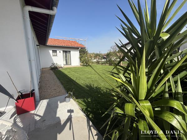 EXCLUSIVITÉ! MAISON AVEC VUE ET PISCINE
